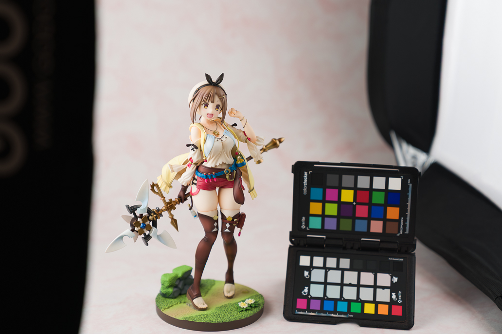 背景紙『アトモス』の特徴とサンプル