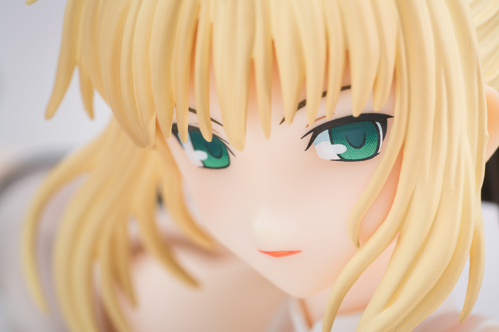 マクロレンズで1/7スケールフィギュアを撮影